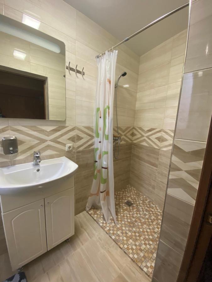 Korona Karpat Hotel Lazeshchyna Buitenkant foto