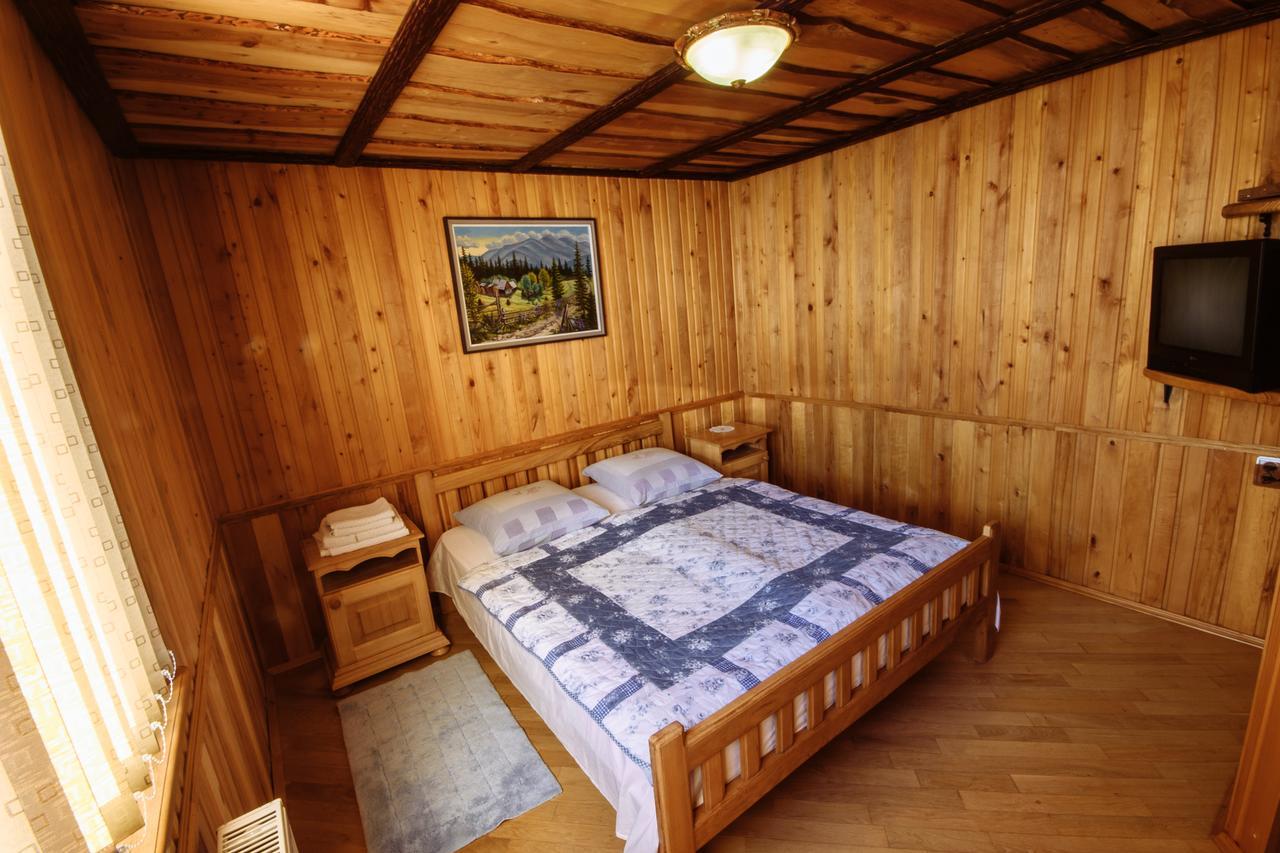 Korona Karpat Hotel Lazeshchyna Buitenkant foto
